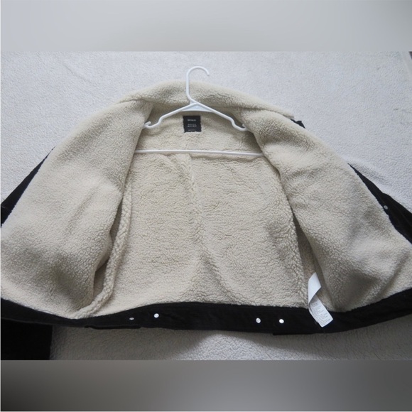 COTTON ON Sherpa Corduroy Black & White Chunky Fall Winter Jacket 8 - Picture 3 of 8